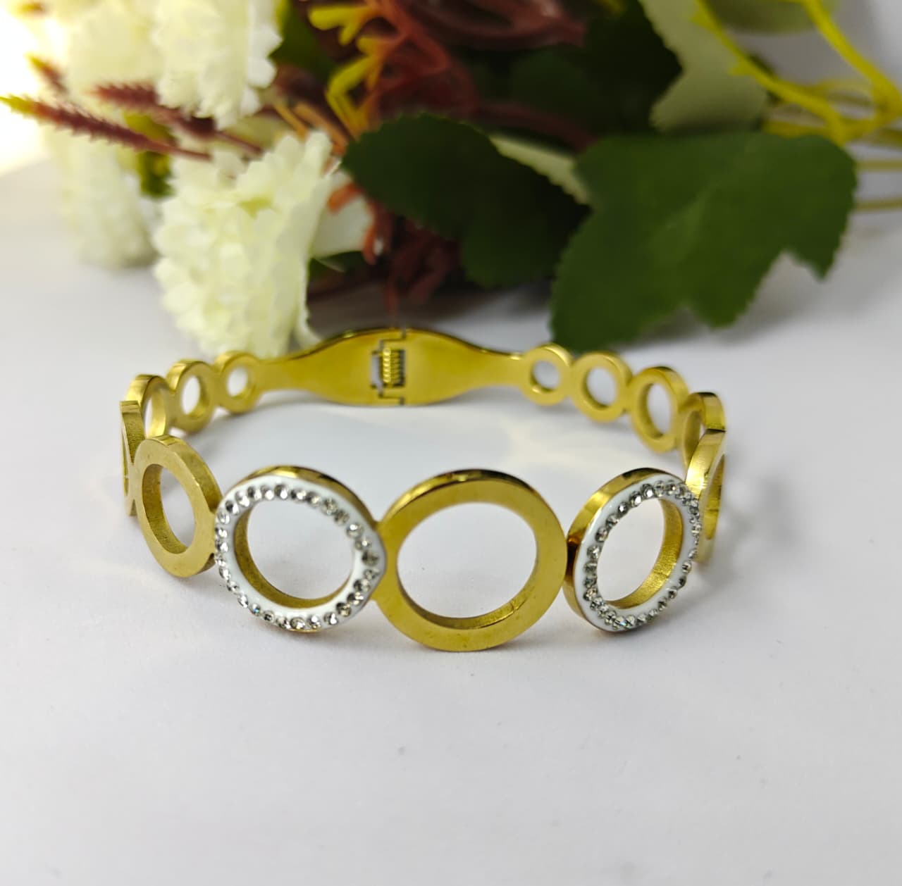 Circle Design Anti Tarnish Steel Bracelet for Women & Girls Stylish | Trendy American Diamond Kada | Latest Anti-Tarnish Fashion Jewelry for Parties, Gifting & Daily – Set of 1 Bracelet