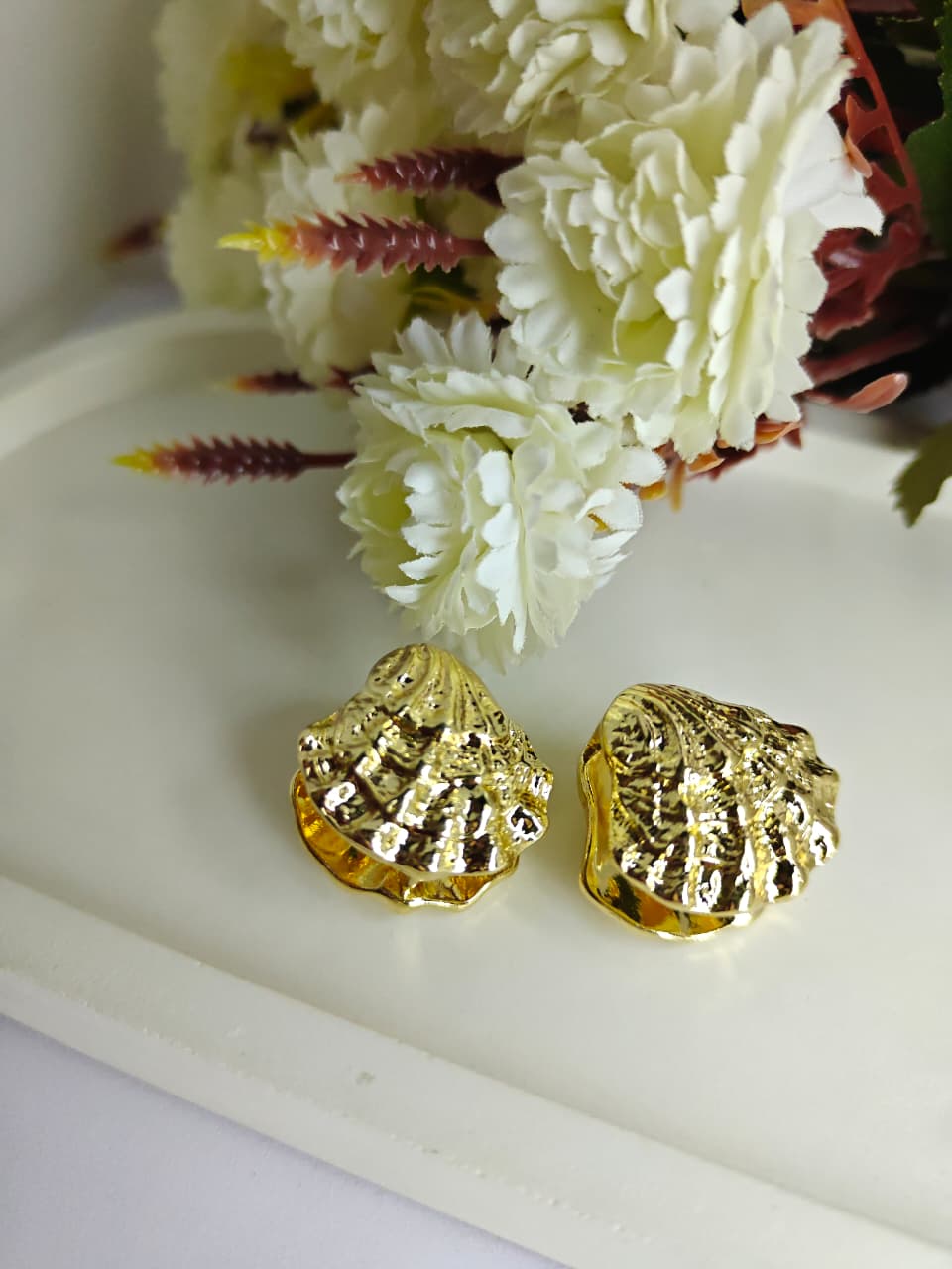 Anti Tarnish Gold Plated clams design earrings for Women & Girls