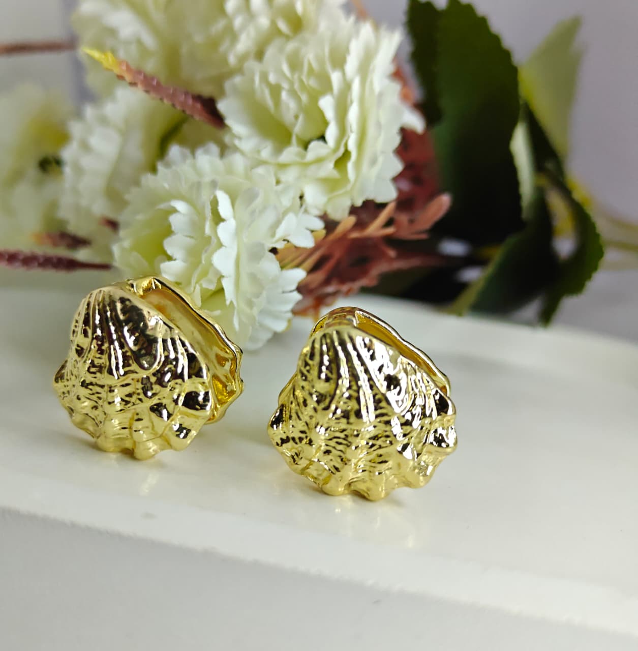 Anti Tarnish Gold Plated clams design earrings for Women & Girls