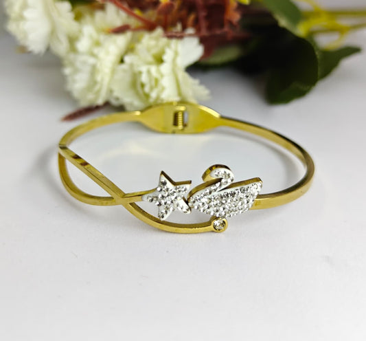 Gold Plated Stainless Steel Bracelet women & Girls