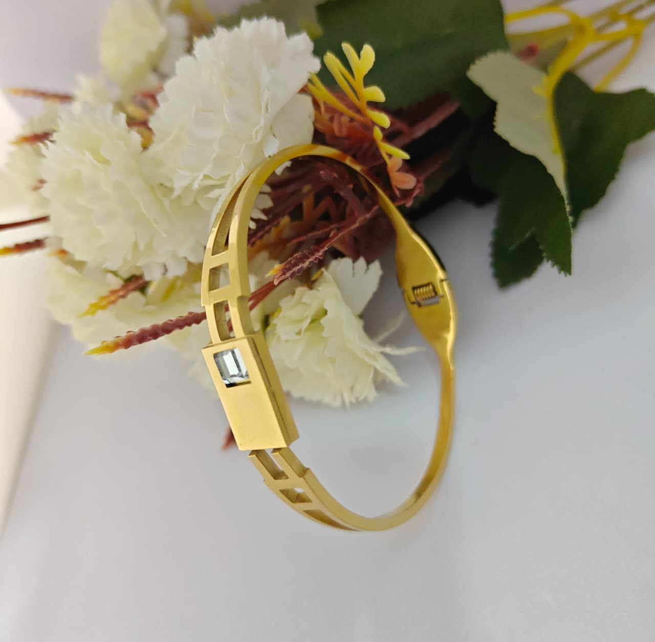 Gold Plated kada Women & Girls Anti Tarnish Stainless Steel.