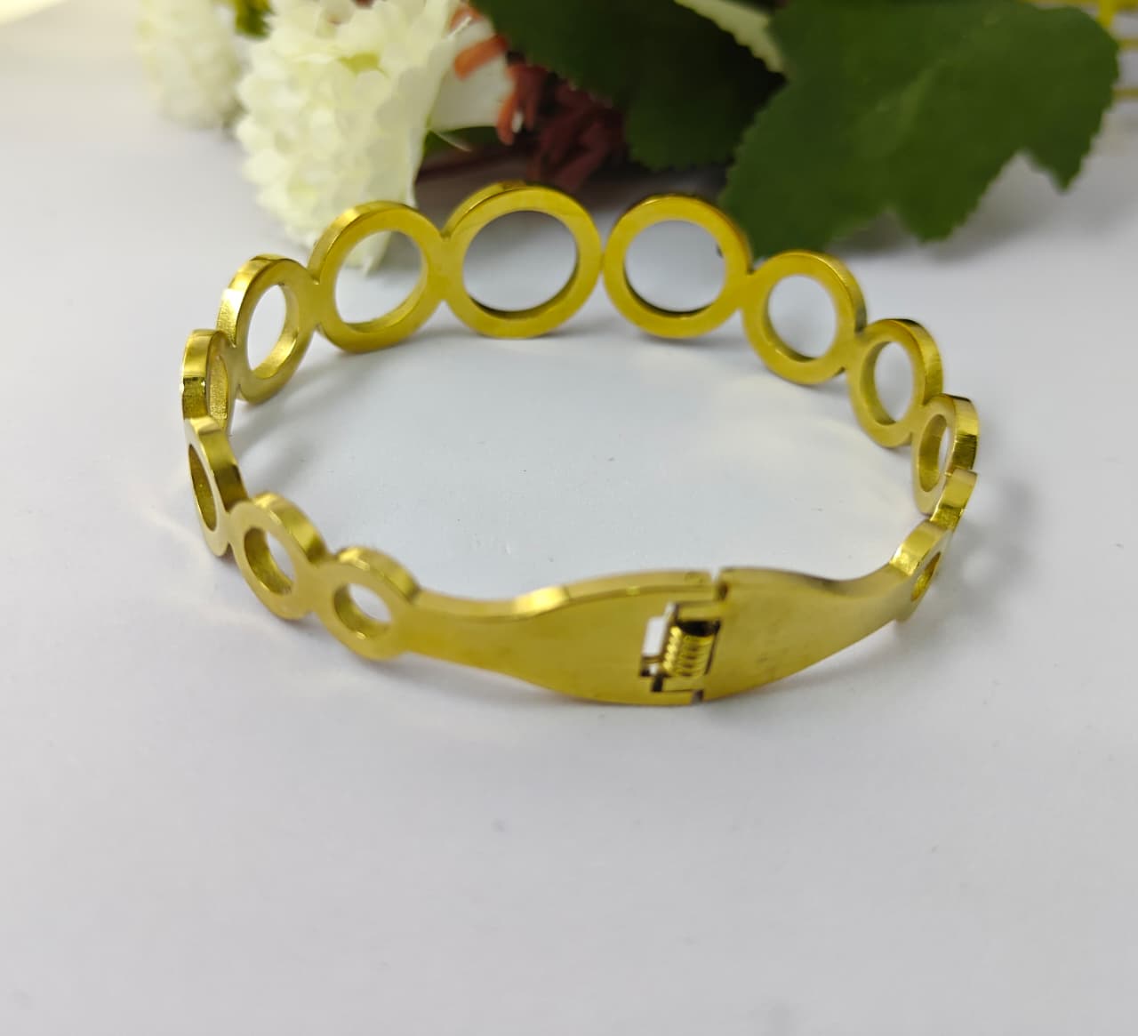 Circle Design Anti Tarnish Steel Bracelet for Women & Girls Stylish | Trendy American Diamond Kada | Latest Anti-Tarnish Fashion Jewelry for Parties, Gifting & Daily – Set of 1 Bracelet